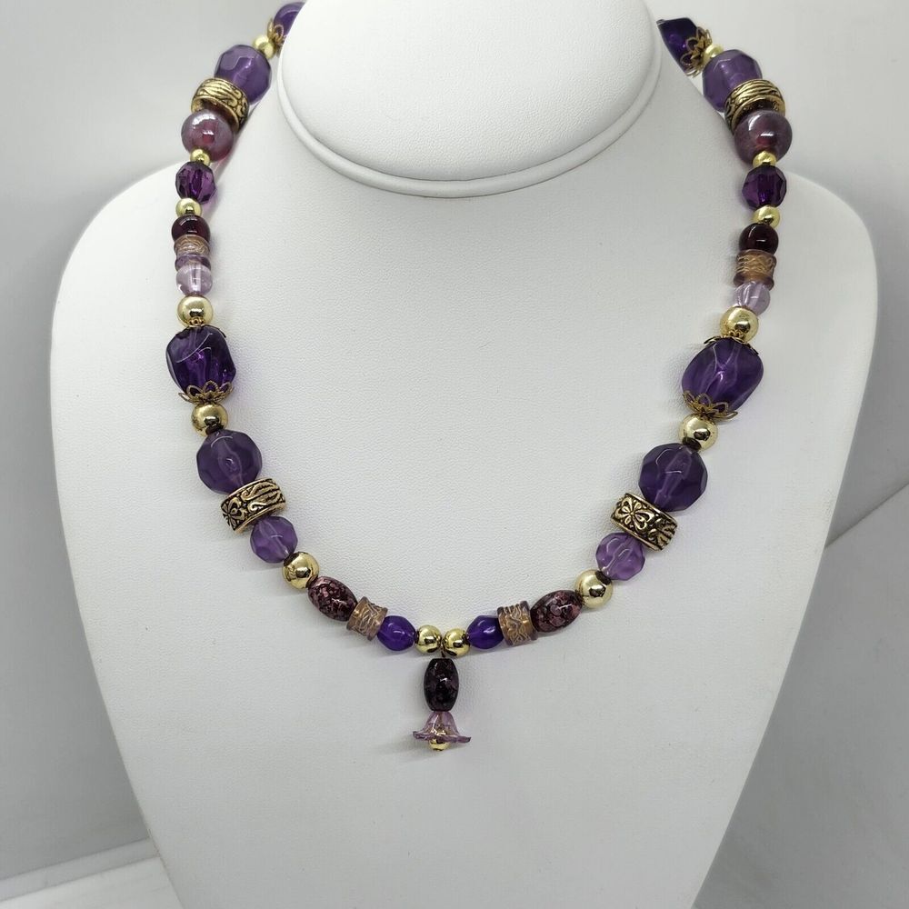 Vintage Purple Bead‎ Lucite Necklace